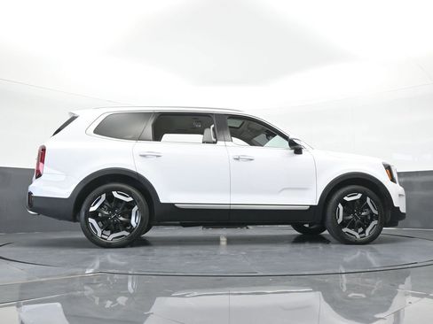 Used 2024 Kia Telluride S w/ S Sunroof Package FWD image 61