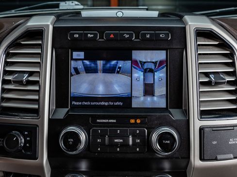 Used 2020 Ford F250 King Ranch w/ King Ranch Ultimate Package image 26