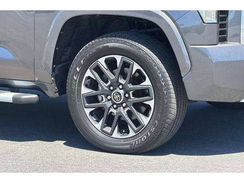 Used 2023 Toyota Tundra Limited AWD/4WD image 30