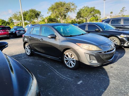 Used 2010 MAZDA MAZDA3 s Sport FWD image 2