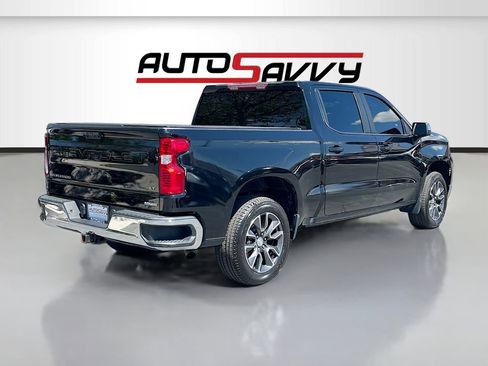 Used 2022 Chevrolet Silverado 1500 LT AWD/4WD image 7
