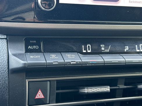 Certified 2025 Toyota Camry LE FWD image 29