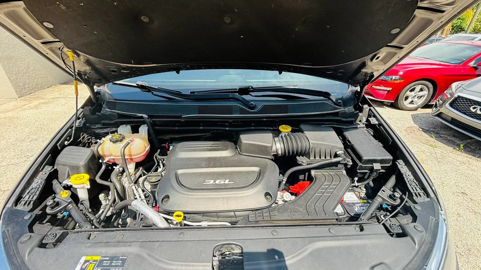 Used 2018 Chrysler Pacifica Touring-L Plus FWD image 20