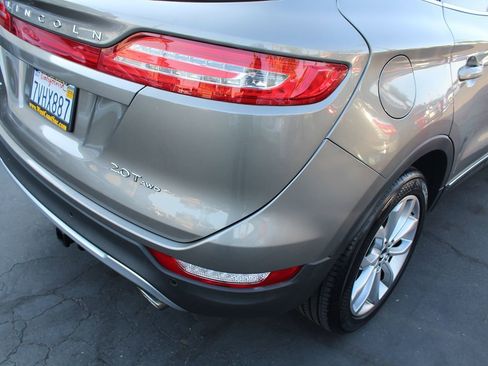 Used 2017 Lincoln MKC Select w/ Select Plus Package image 17