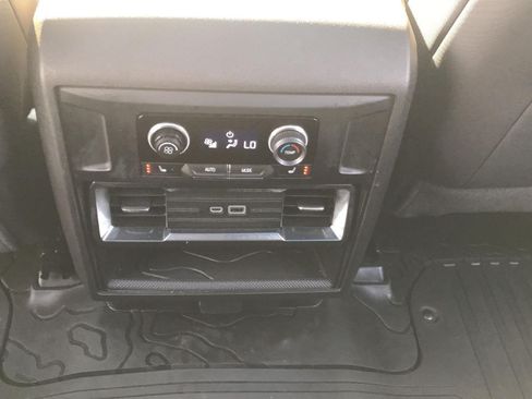 Used 2026 GMC Hummer EV SUV AWD/4WD image 32