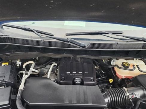 Used 2022 Chevrolet Silverado 1500 Custom image 16