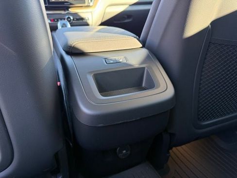 New 2026 Volvo XC60 B5 Plus w/ Protection Package Premier image 26