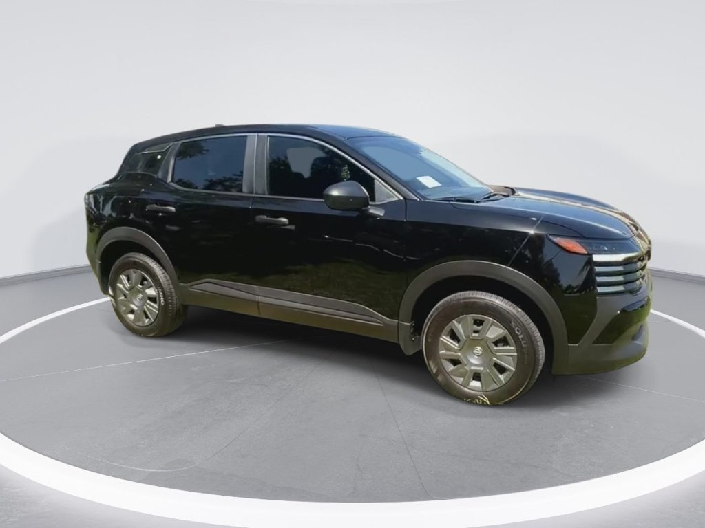 Used 2026 Nissan Kicks S FWD image 2