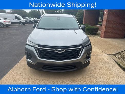 Used 2023 Chevrolet Traverse LT w/ Midnight/Sport Edition AWD/4WD image 2