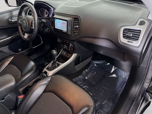 Used 2019 Jeep Compass Latitude w/ Popular Equipment Group image 30