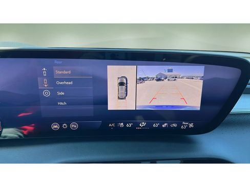 Certified 2025 Buick Enclave Avenir w/ Super Cruise Package AWD/4WD image 19