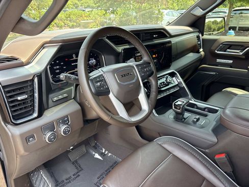 Used 2024 GMC Sierra 1500 Denali w/ Denali Reserve Package RWD image 18