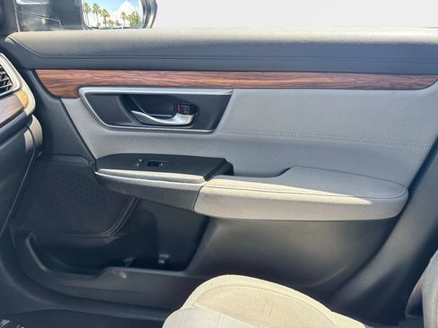 Used 2019 Honda CR-V EX image 40