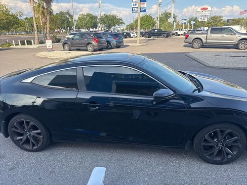 Used 2020 Honda Civic Sport image 4