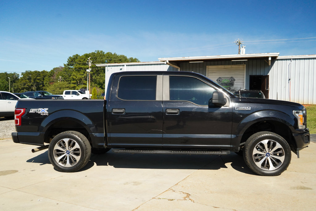 Used 2019 Ford F150 XL w/ Equipment Group 101A Mid AWD/4WD image 3