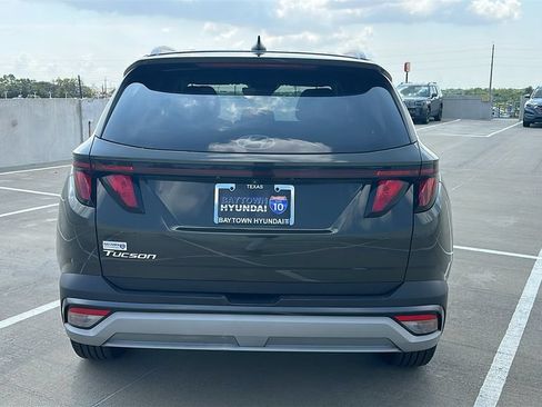 Used 2025 Hyundai Tucson SEL AWD/4WD image 11