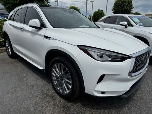Used 2023 INFINITI QX50 Luxe AWD/4WD image 6