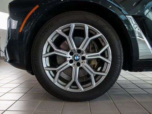 Used 2024 BMW X7 xDrive40i AWD/4WD image 11