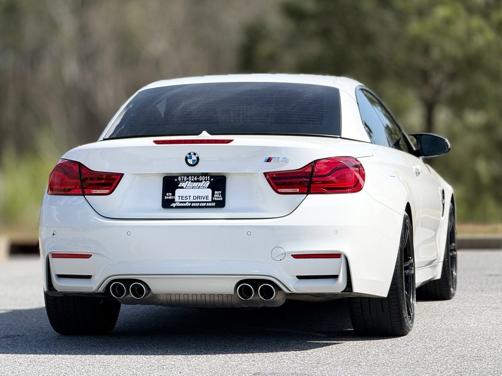 Used 2019 BMW M4 Convertible RWD image 6