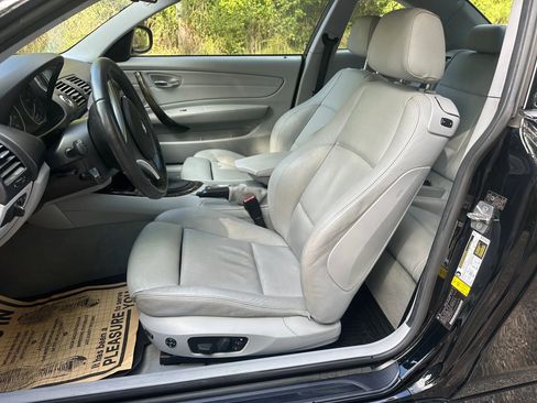 Used 2010 BMW 128i Coupe image 6