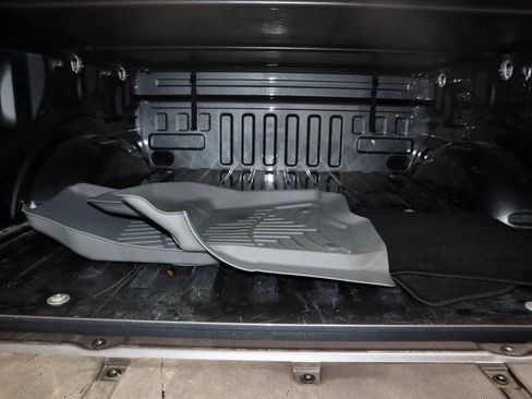 Certified 2021 Ford F150 XLT w/ Equipment Group 302A High image 16