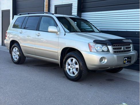 Used 2002 Toyota Highlander 4WD V6 image 11