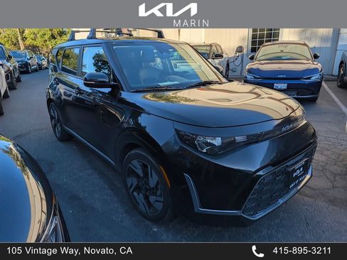 Used 2023 Kia Soul GT-Line FWD image 1