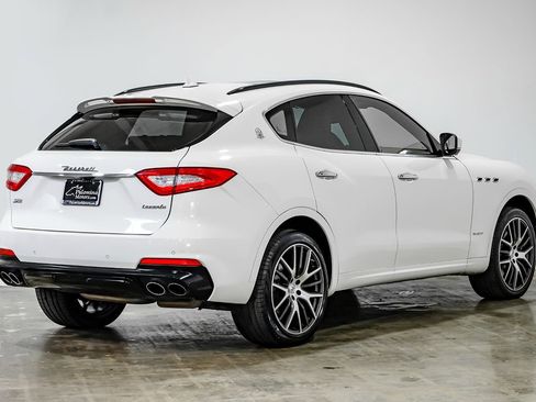 Used 2019 Maserati Levante S GranSport image 8
