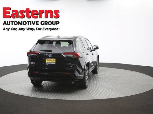 Used 2022 Toyota RAV4 SE AWD/4WD image 41