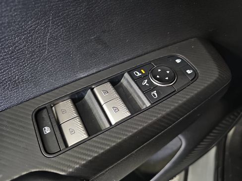 Used 2023 Mitsubishi Outlander SE AWD/4WD image 22