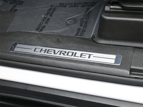 Used 2023 Chevrolet Tahoe LT w/ LT Signature Package image 21