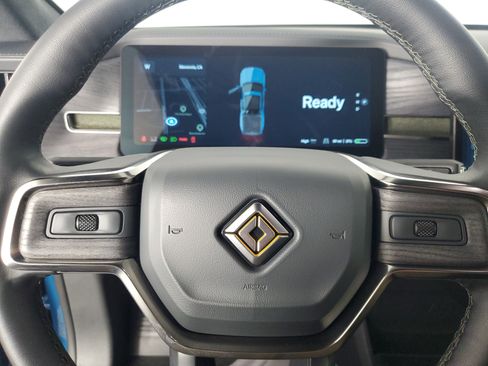 Used 2025 Rivian R1T Adventure image 21