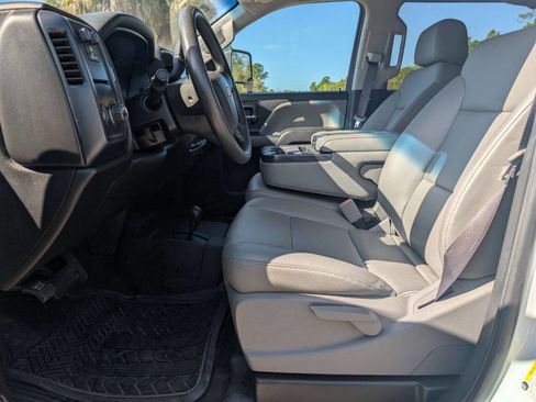 Used 2019 Chevrolet Silverado 3500 W/T w/ WT Fleet Convenience Package image 19