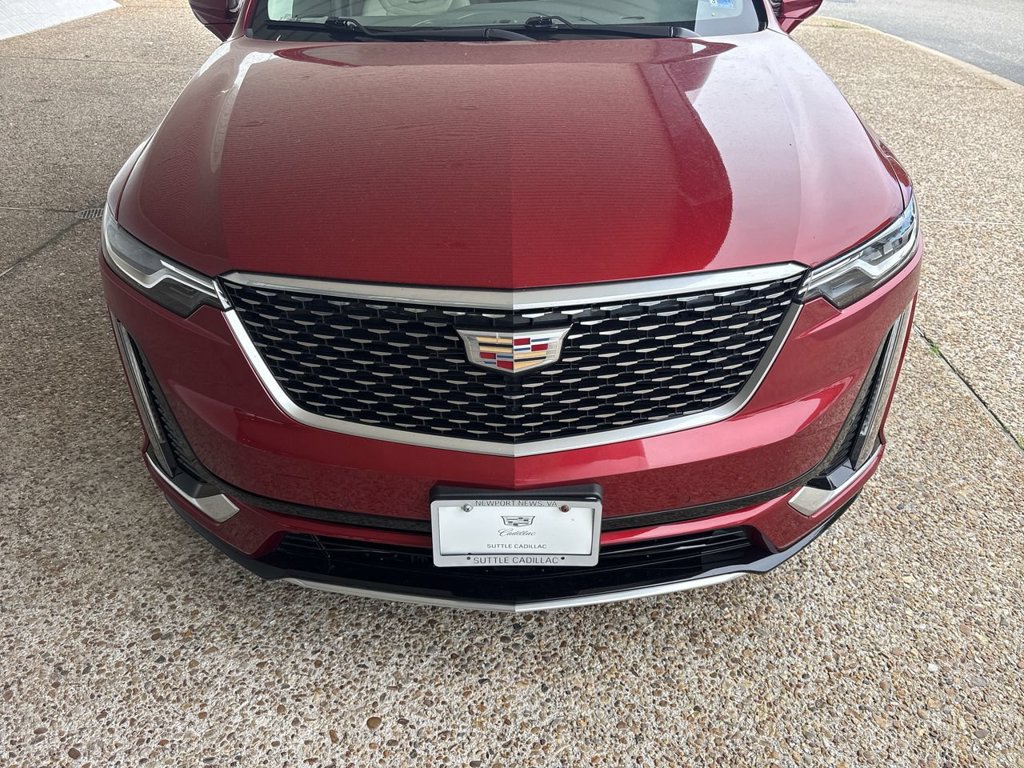 Certified 2025 Cadillac XT6 Premium Luxury AWD/4WD image 31