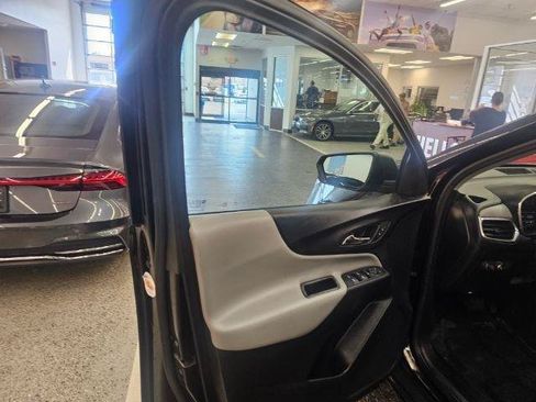 Used 2018 Chevrolet Equinox LS AWD/4WD image 31
