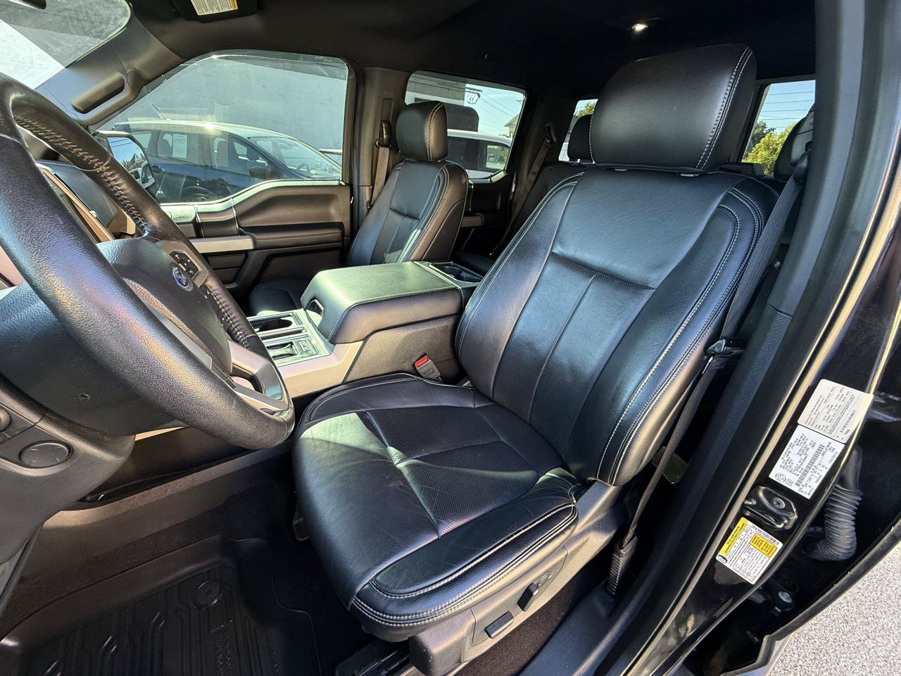 Used 2020 Ford F150 Lariat w/ Equipment Group 502A Luxury AWD/4WD image 14