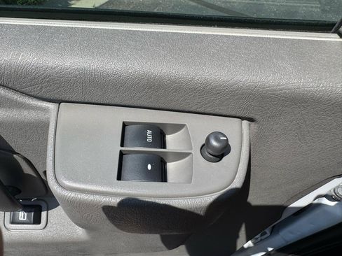 Used 2021 Chevrolet Express 2500 w/ Driver Convenience Package RWD image 25