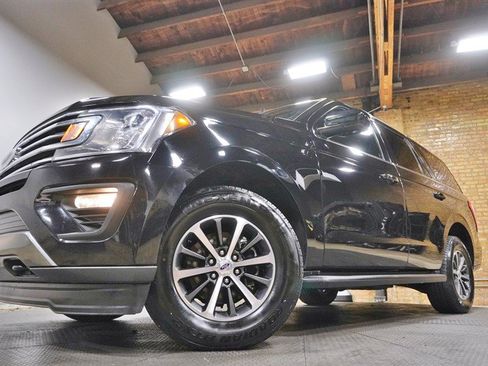 Used 2021 Ford Expedition XL AWD/4WD image 3