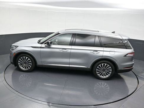 Used 2023 Lincoln Aviator Reserve image 19