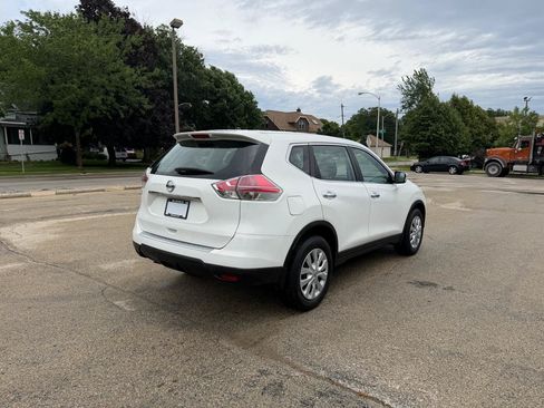 Used 2014 Nissan Rogue S AWD/4WD image 7