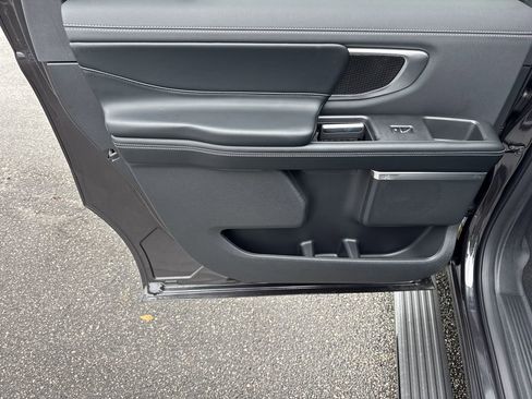 New 2025 Ford Expedition Max Platinum w/ Stealth Appearance Package image 22