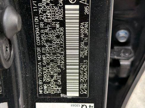 Used 2018 Toyota Corolla iM w/ All-Weather Mat Package FWD image 26