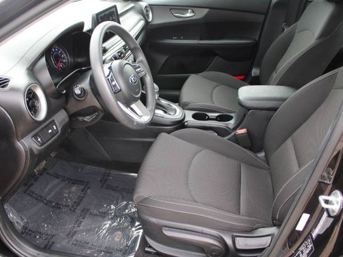Used 2019 Kia Forte LXS FWD image 12