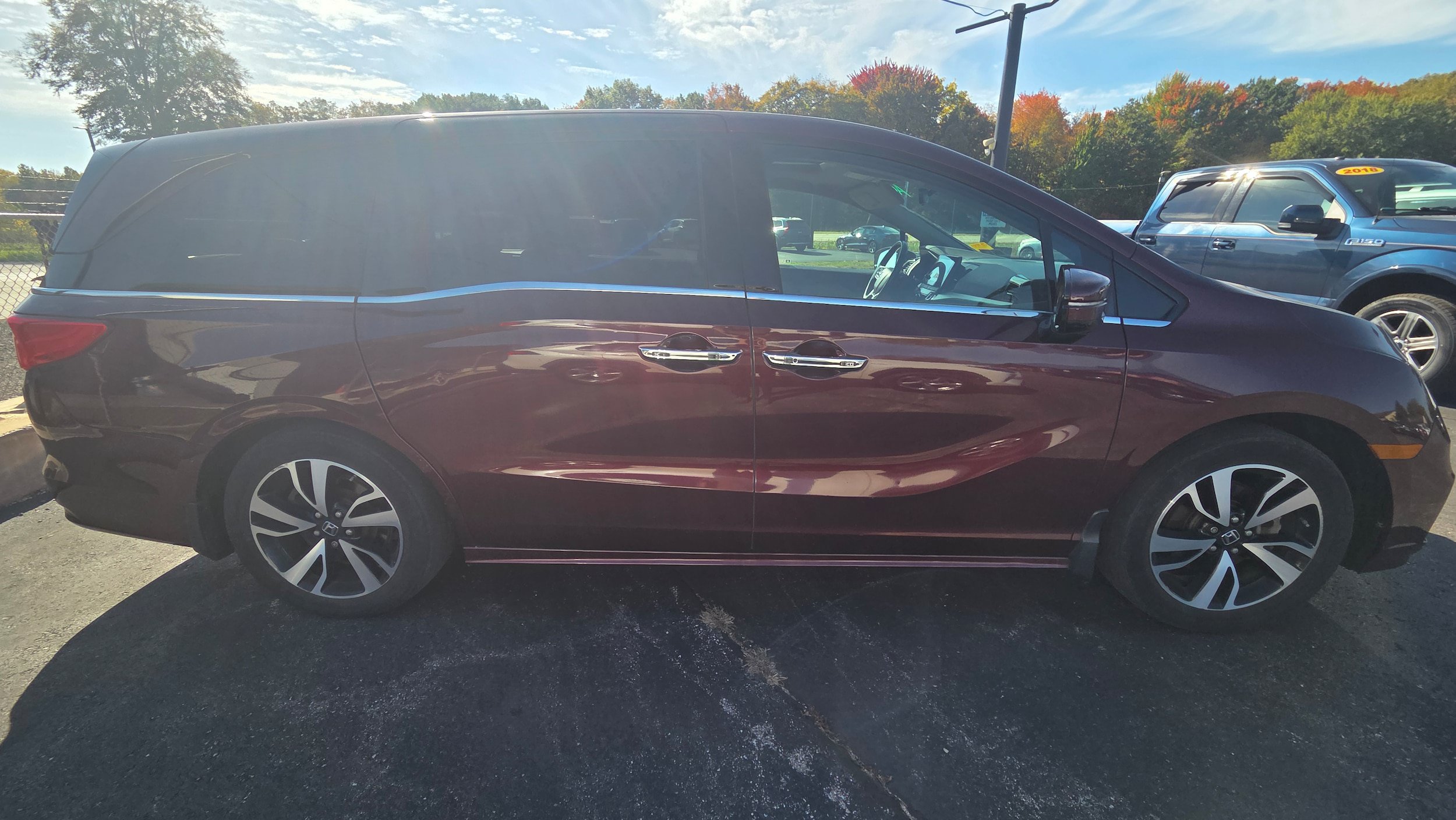 Used 2020 Honda Odyssey Elite image 11