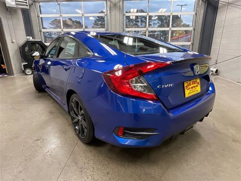Used 2020 Honda Civic Sport image 3