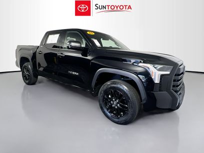Used 2025 Toyota Tundra SR5 w/ SR5 Convenience Package