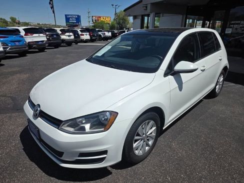 Used 2015 Volkswagen Golf S FWD image 2