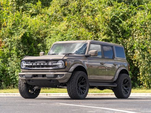 Used 2025 Ford Bronco Outer Banks AWD/4WD image 36