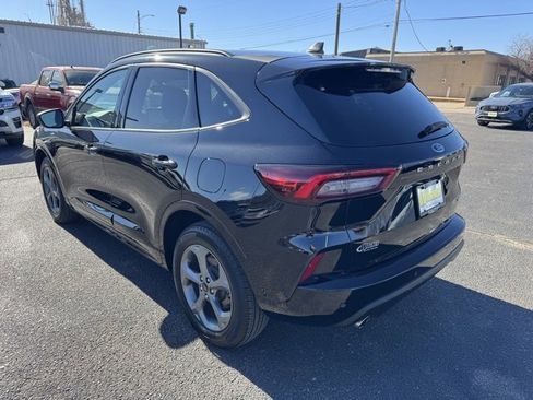 Used 2023 Ford Escape ST-Line w/ Tech Pack #1 image 5