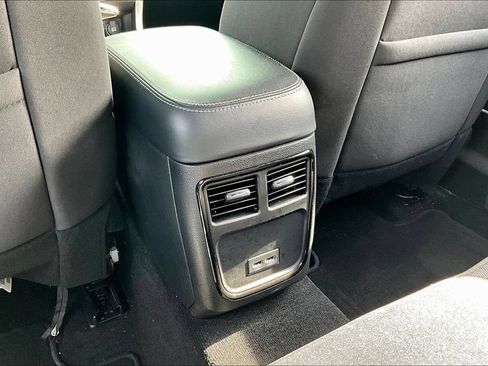 Used 2021 Dodge Charger SXT w/ Blacktop Package RWD image 25